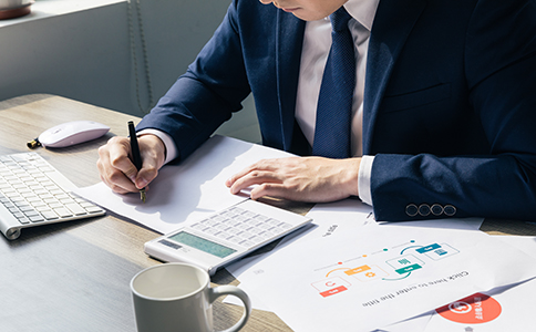 如何判斷代理記賬服務(wù)費是否合理