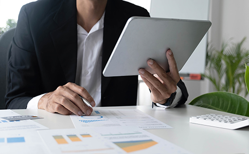 企業(yè)代理記賬收費(fèi)：標(biāo)準(zhǔn)、模式與選擇指...